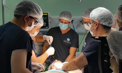 
                                        
                                            Próteses de voz para pacientes oncológicos são oferecidas em Campina Grande
                                        
                                        