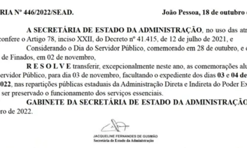 
				
					Dia do Servidor é transferido e funcionários do estado terão 5 dias de folga na Paraíba
				
				
