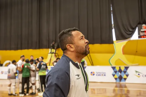 
				
					Apace vence o Maestro da Bola nos pênaltis e é pentacampeã brasileira de futebol de cegos
				
				