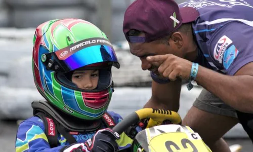 
				
					Marcelo Ferreira quer usar experiência no Brasileiro de Kart como aprendizado
				
				