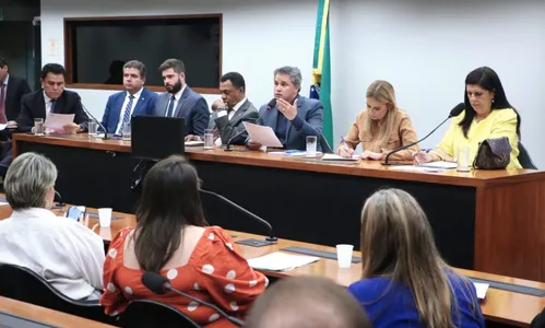 
                                        
                                            Parlamentares definem 15 obras e ações prioritárias para destinação de emendas coletivas: confira a lista
                                        
                                        