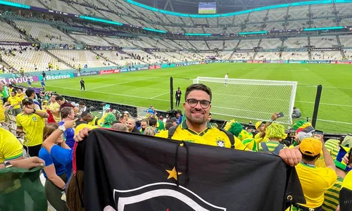 
                                        
                                            Conheça o dono da bandeira do Botafogo-PB que apareceu após o gol do Brasil na Copa do Mundo
                                        
                                        