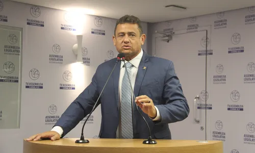 
                                        
                                            Moraes nega suspensão da posse de Walber Virgolino e de outros 10 deputados eleitos
                                        
                                        