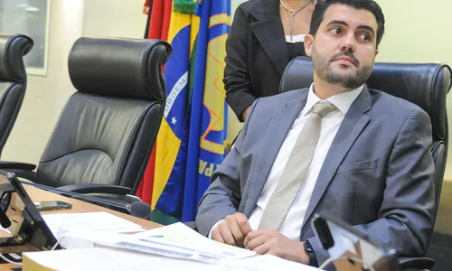 
                                        
                                            Tumor no fêmur: entenda a doença de deputado estadual da Paraíba
                                        
                                        