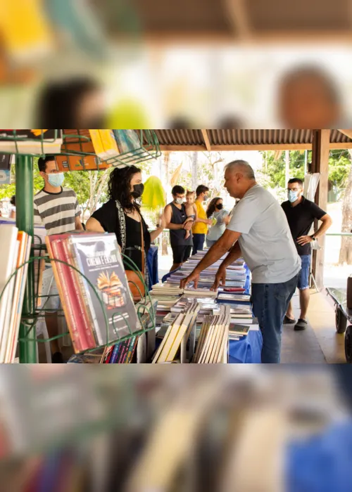 
                                        
                                            FLIC tem oficinas literárias nesta sexta-feira (11), em Campina Grande; confira
                                        
                                        