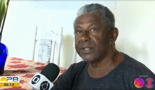 
				
					Ex-atacante paraibano, Ferreira relembra parceria no Santos com o Rei Pelé
				
				