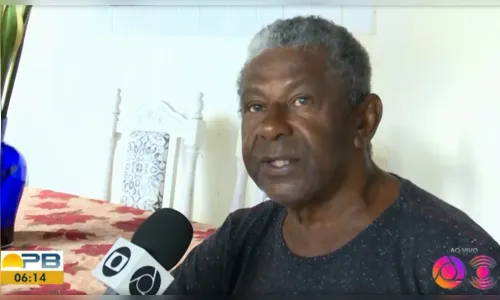 
				
					Ex-atacante paraibano, Ferreira relembra parceria no Santos com o Rei Pelé
				
				