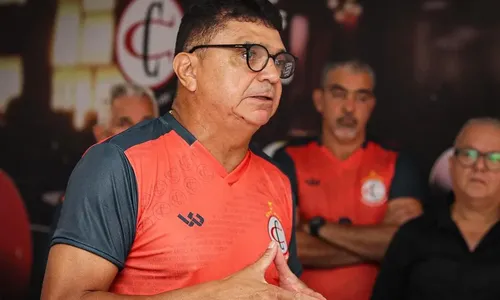 
                                        
                                            Flávio Araújo não é mais técnico do Campinense
                                        
                                        