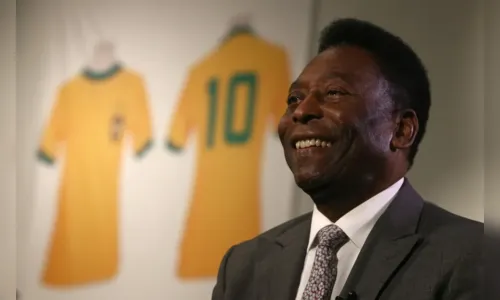 
				
					Morre Pelé, o Rei do Futebol, aos 82 anos
				
				