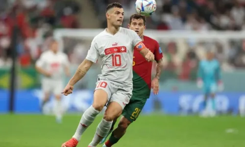 
                                        
                                            Copa do Mundo: Otávio volta ao time e faz bom jogo em show de Portugal sobre a Suíça
                                        
                                        