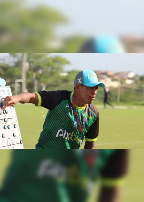 
                                        
                                            Marcelinho Paraíba admite que elenco do Serra Branca ainda não está fechado para o Paraibano
                                        
                                        