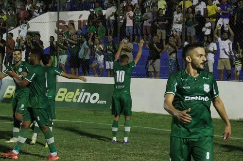 
				
					Lamar exalta atletas após vitória do Nacional de Patos contra o Treze
				
				