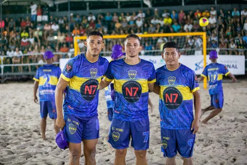 
				
					Atletas da seleção brasileira de futebol de areia disputam torneio em Pitimbu
				
				