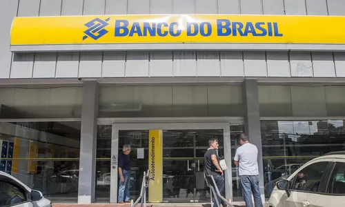 
                                        
                                            Concurso do Banco do Brasil tem inscrições prorrogadas até 3 de março
                                        
                                        