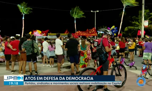 
                                        
                                            Após ataques em Brasília, movimentos de esquerda realizam atos em defesa da democracia
                                        
                                        