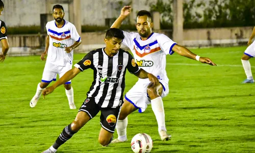 
                                        
                                            Botafogo-PB sofre gol no último lance e só empata com a Queimadense no Amigão
                                        
                                        