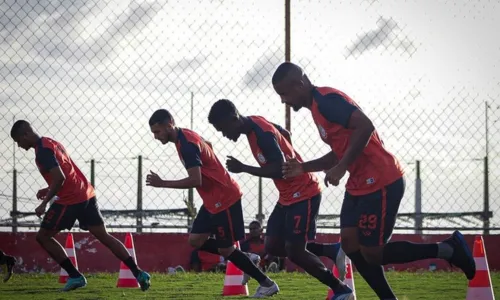 
				
					Leston Júnior tentará quebrar tabu contra o Campinense na Copa do Nordeste
				
				