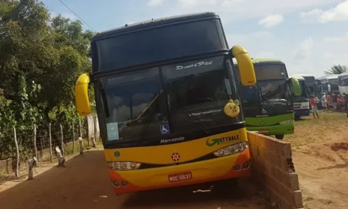 
                                        
                                            Ônibus com placa da PB é apreendido após atos terroristas no DF
                                        
                                        