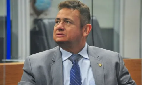 
                                        
                                            Oposição protocola pedido de CPI do Padre Zé na Assembleia Legislativa da Paraíba
                                        
                                        