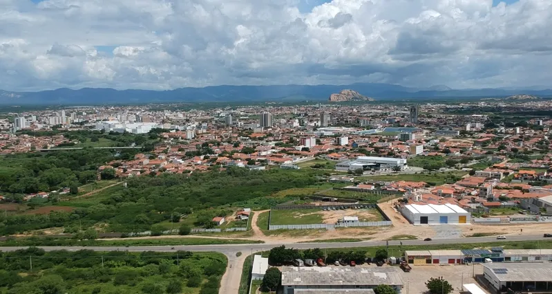 Instituições de ensino, Judiciário e Igreja aproveitam o sol da Paraíba para diminuir gastos com energia elétrica