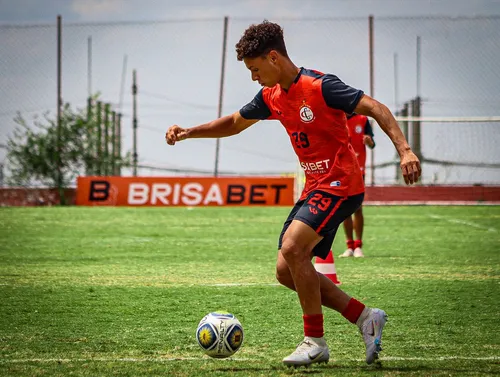 
				
					Campinense está em Teresina para enfrentar o Fluminense-PI pela Copa do Nordeste
				
				