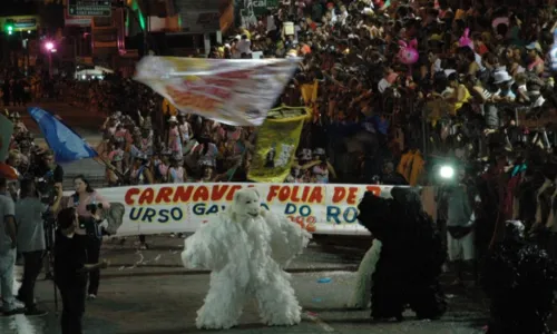 
                                        
                                            Ala Ursa: como a agremiação ganhou um dia exclusivo para desfilar no Carnaval Tradição de João Pessoa
                                        
                                        