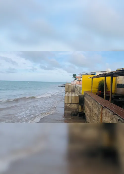 
                                        
                                            Muro na praia do Bessa: empresa diz que não recebeu notificação para demolir paredão
                                        
                                        