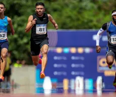 Petrúcio Ferreira bate recorde do ano nos 100m livres e se prepara para o Mundial