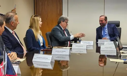 
                                        
                                            Ministro de Minas e Energia e governadores do Nordeste terão encontro na Paraíba dia 28 de abril
                                        
                                        