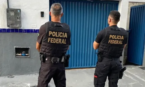 
                                        
                                            PF cumpre mandados de prisão e apreensão na Paraíba contra suspeito de envolvimento nos atos golpistas
                                        
                                        