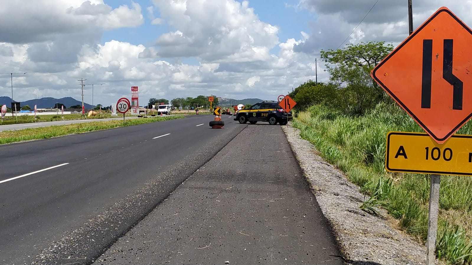 
                                        
                                            Trecho da BR-230 é interditado para obra do DNIT no Cajá
                                        
                                        