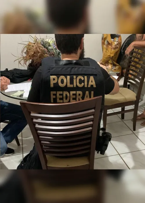 
                                        
                                            Polícia Federal cumpre 14 mandados de busca e prende dois suspeitos de tráfico, na Paraíba
                                        
                                        