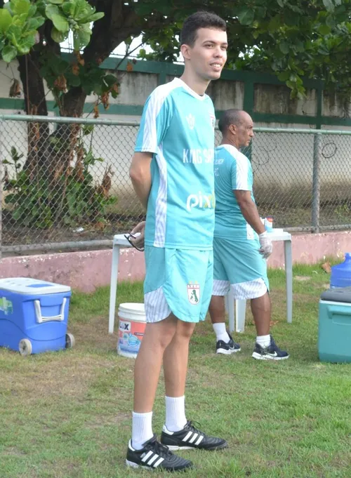 
				
					Claudinho, do Sousa, tem a chance de conquistar o Paraibano pelo 3º ano seguido
				
				