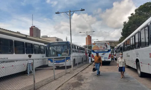 
                                        
                                            Prefeitura de Campina Grande entra na Justiça contra paralisação dos motoristas de ônibus
                                        
                                        