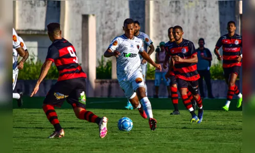 
				
					Surian ainda tem uma dúvida para escalar o Botafogo-PB contra o Operário-PR
				
				