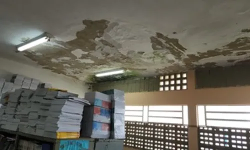 
                                        
                                            Auditores do TCE realizam operação 'surpresa' para fiscalizar situação de 278 escolas na Paraíba
                                        
                                        