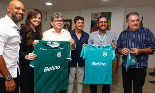 
				
					Cagepa e Governo da Paraíba assinam contratos de patrocínio com 3 clubes de futebol
				
				