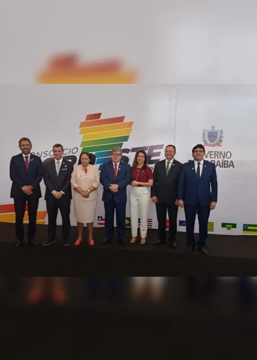 
                                        
                                            No Ceará, Azevêdo e outros governadores do NE vão 'cobrar' de ministro expansão de linhas de transmissão
                                        
                                        