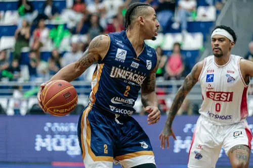 
				
					Unifacisa perde para o Franca no jogo 4 e terá duelo decisivo no NBB
				
				