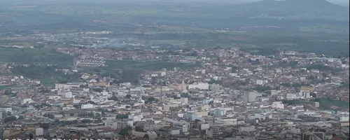 
				
					Histórias de fé: Guarabira é ponto de peregrinação no Brejo paraibano
				
				