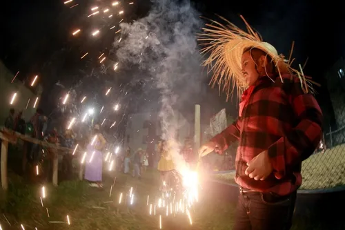 
				
					Festa de São João (ou Junina): significado, importância e origem
				
				