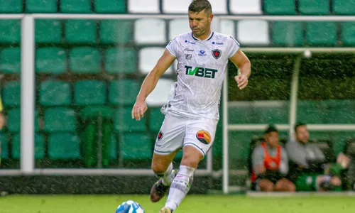 
                                        
                                            Figueirense x Botafogo-PB: o futebol, as dores, os momentos de felicidade
                                        
                                        