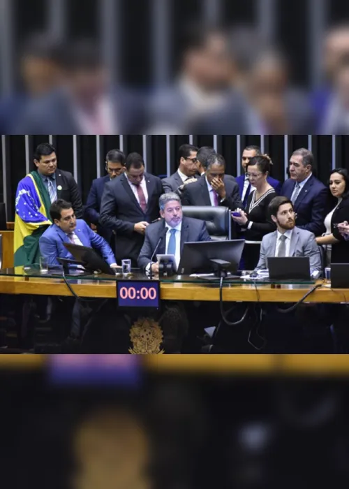 
                                        
                                            PL das Fake News: para não deixar não mão do STF, Congresso tem que assumir a responsabilidade
                                        
                                        