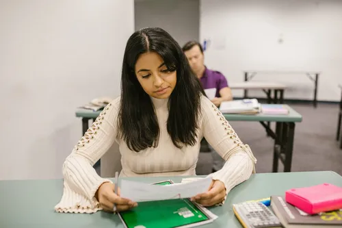 
				
					Como estudar para o Enem 2023: datas e dicas importantes
				
				