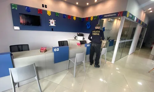 
                                        
                                            Operação da Polícia Federal mira esquema que movimentou R$ 9 milhões com seguro pirata
                                        
                                        