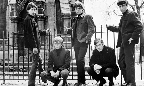 
                                        
                                            Disco de estreia, há 60 anos, não indicava que os Rolling Stones seriam a maior banda de rock'n' roll do mundo
                                        
                                        