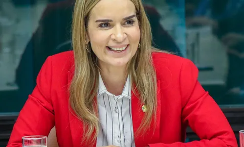 
                                        
                                            Daniella Ribeiro assume liderança da maioria no Congresso Nacional
                                        
                                        