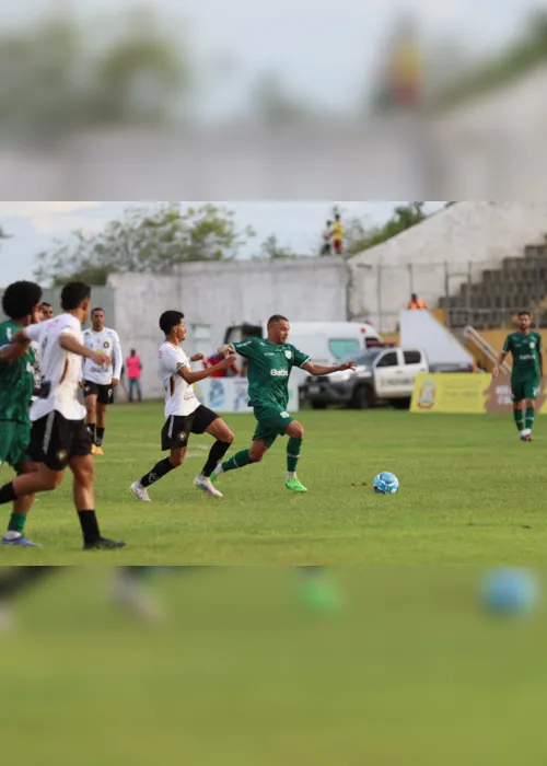 
                                        
                                            Nacional de Patos bate o Globo FC e assume a vice-liderança do Grupo 3 da Série D
                                        
                                        