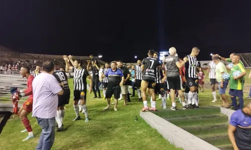 
                                        
                                            Botafogo-PB x Manaus: Belo vence e sobe na Série C 2023
                                        
                                        