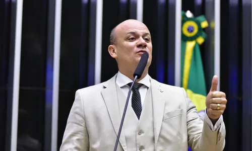 
                                        
                                            De olho em 2024, Cabo Gilberto pede a Valdemar para ser expulso do PL
                                        
                                        